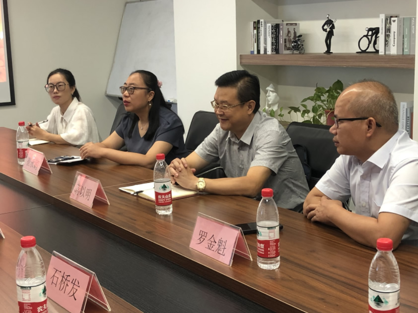 热烈欢迎广西城市建设学校蒋以明校长等领导一行莅临我司参观指导